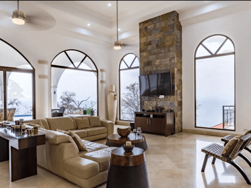 Ocean view property in Jaco